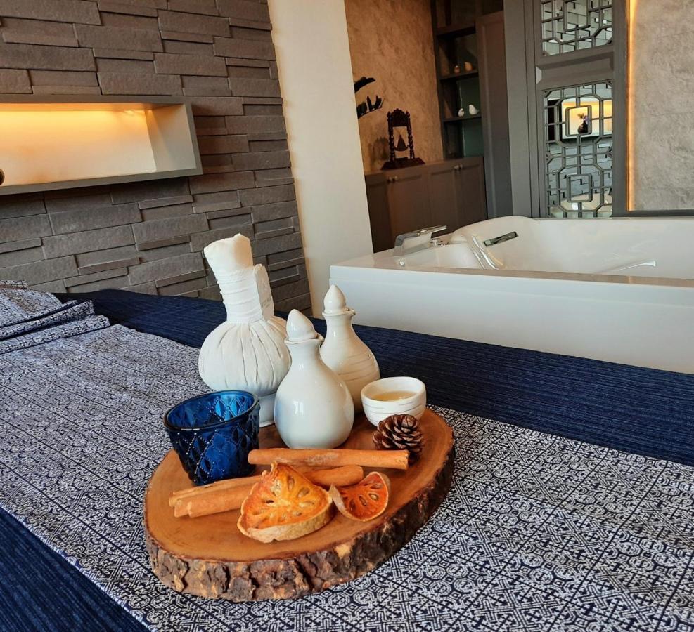 Ama'S House Luxury Boutique Hotel Чиангмай Екстериор снимка