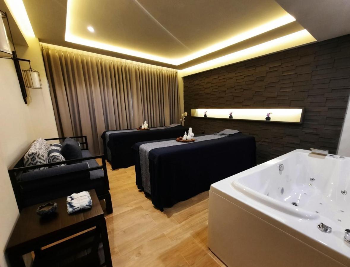 Ama'S House Luxury Boutique Hotel Чиангмай Екстериор снимка