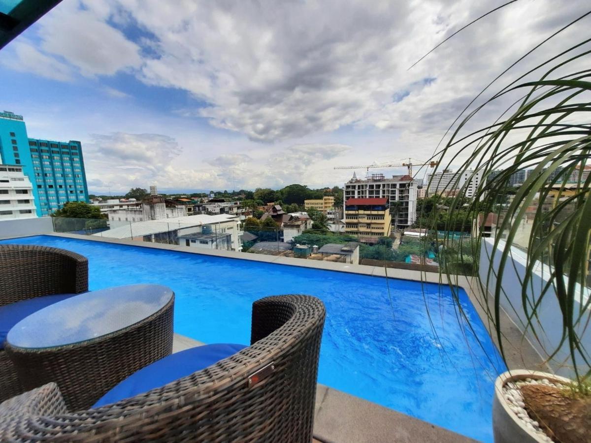 Ama'S House Luxury Boutique Hotel Чиангмай Екстериор снимка